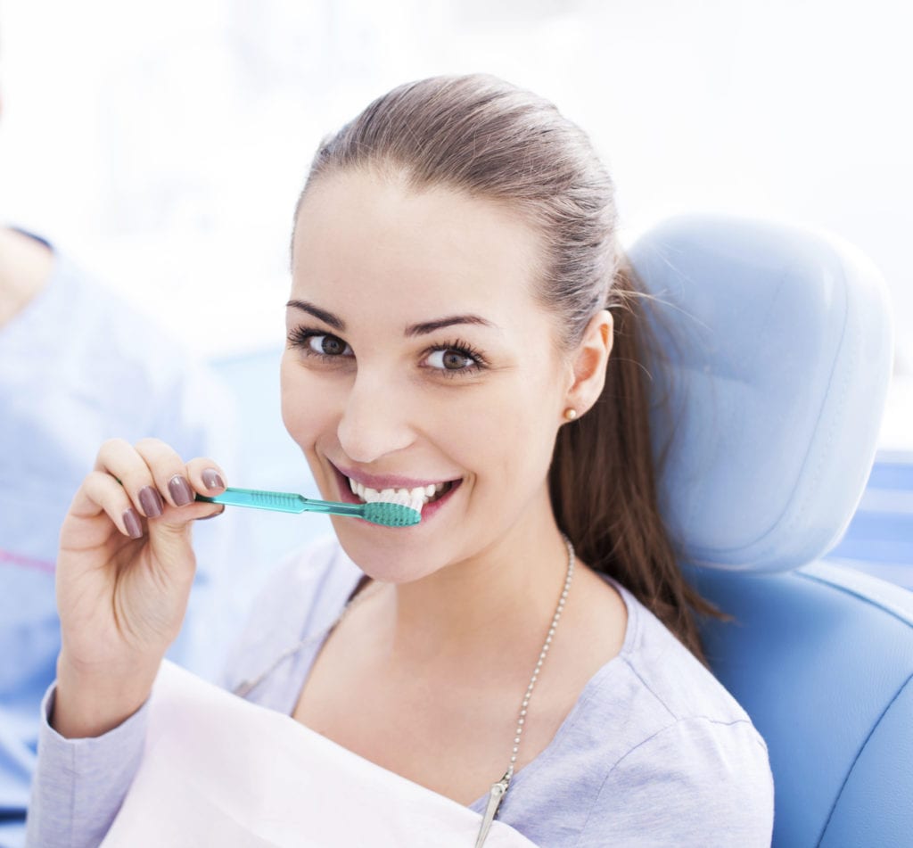How does diabetes affect oral health